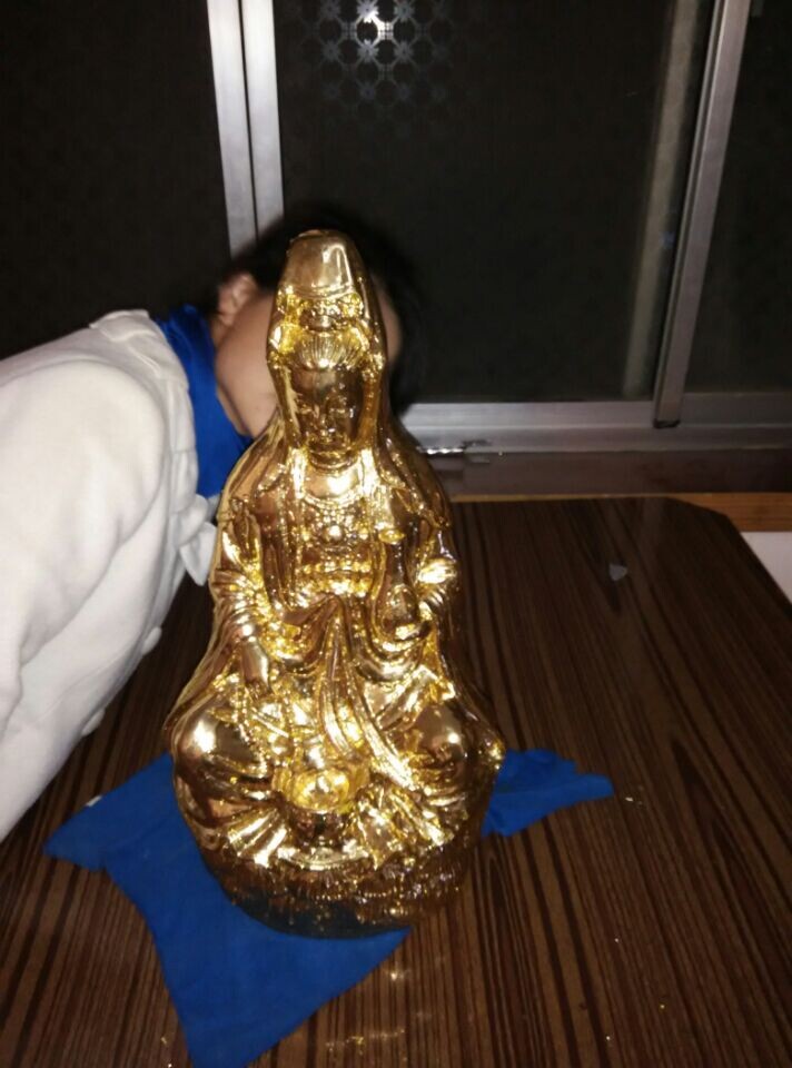 韩漫网站佛像贴金工艺有什么程序？